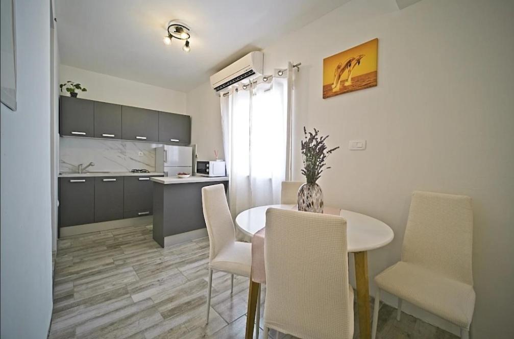 Apartment Vita 포스티라 외부 사진